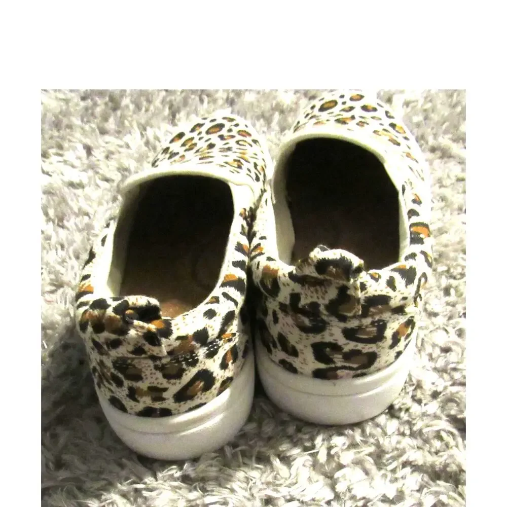 Trendy Animal Print Sneakers – Size 7